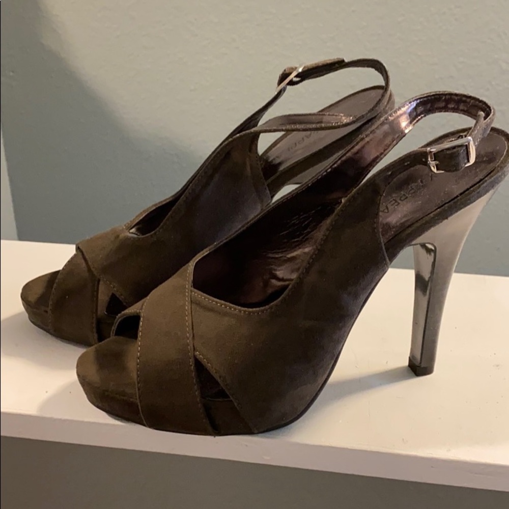 Sling back heels. Size 10